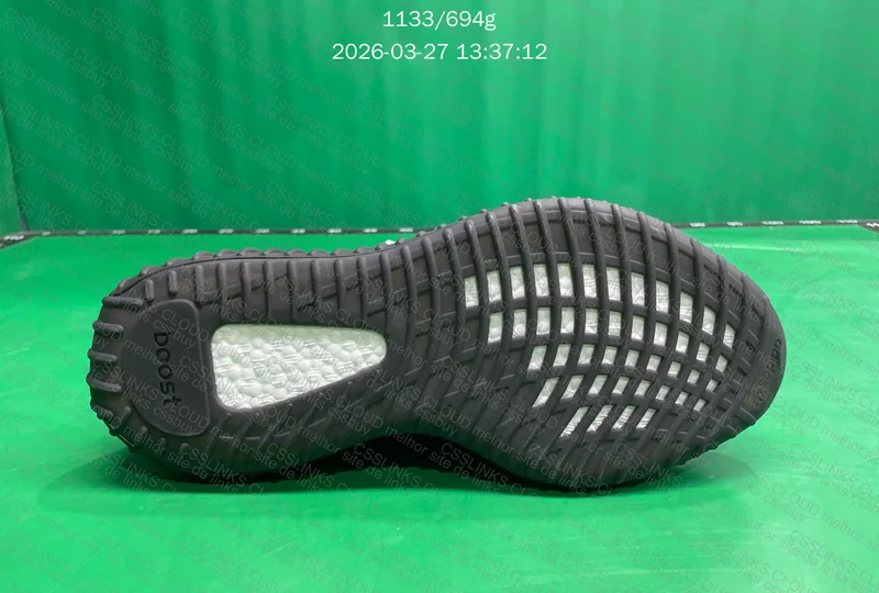 Yeezy Boost 350 v2 core black red - K Batch 5