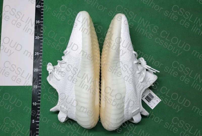 Yeezy Boost 350 V2 'Cream White / Triple White' 6