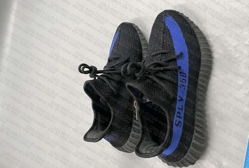 Yeezy Boost 350 V2 Dazzling Blue