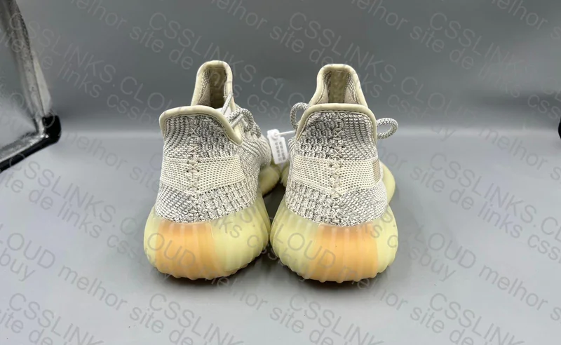Yeezy Boost 350 V2 Lundmark - LW 370y 4