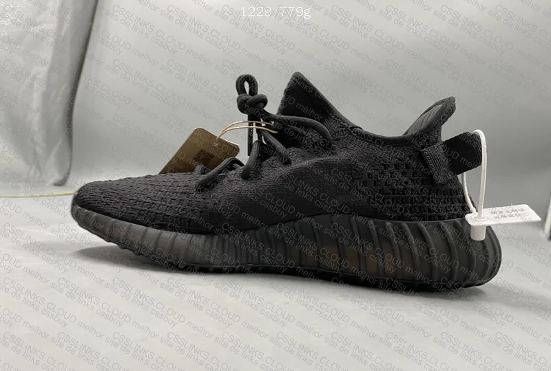 Yeezy Boost 350 V2 Onyx 7
