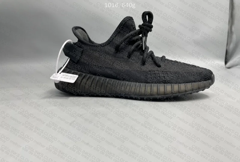 Yeezy Boost 350 v2 "Onyx" 5