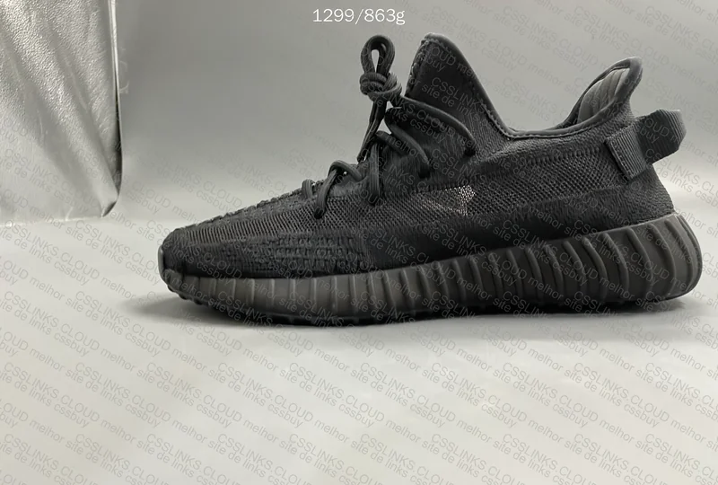 Yeezy Boost 350 V2 Onyx 6