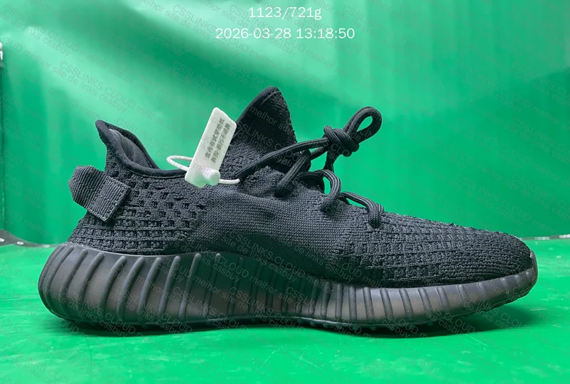 Yeezy Boost 350 V2 Onyx 2