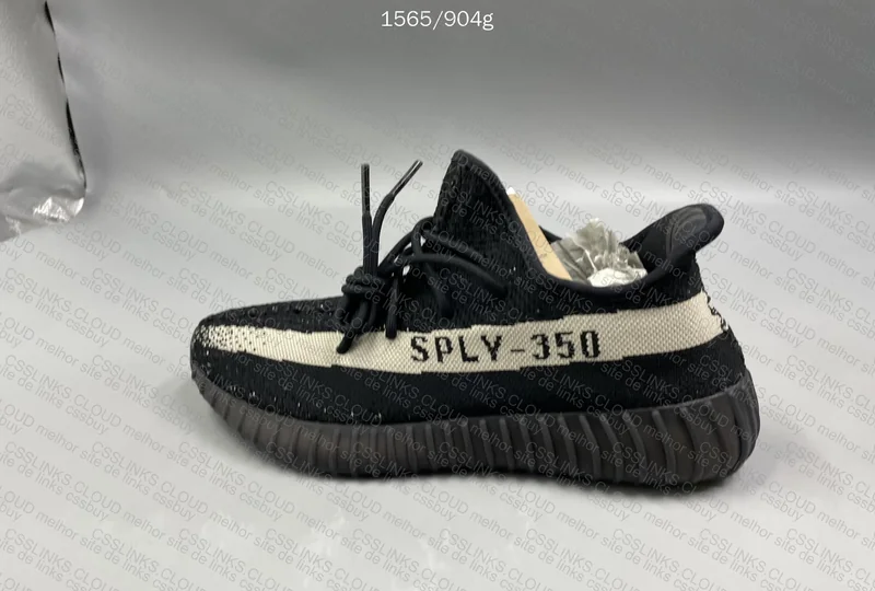 Yeezy Boost 350 V2 OREO 7