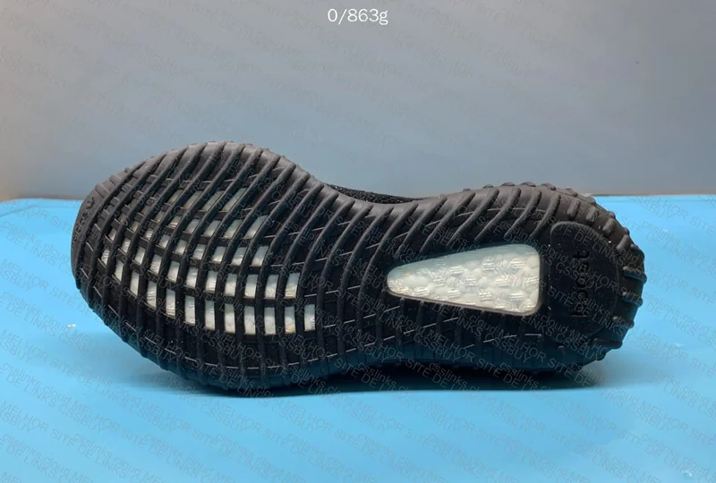 Yeezy Boost 350 V2 Oreo Blind Box 6