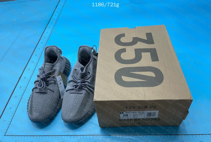 Yeezy Boost 350 V2 'Steel Grey' IF3219 2