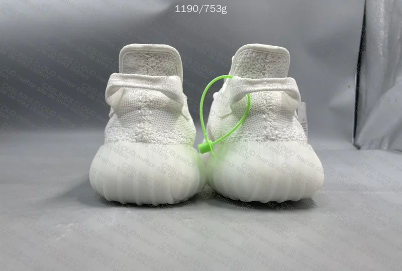 Yeezy boost 350 v2 triple white 3