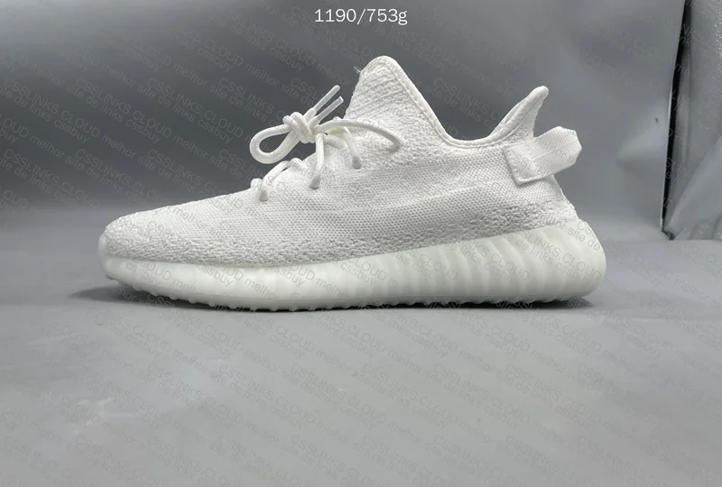 Yeezy boost 350 v2 triple white 7