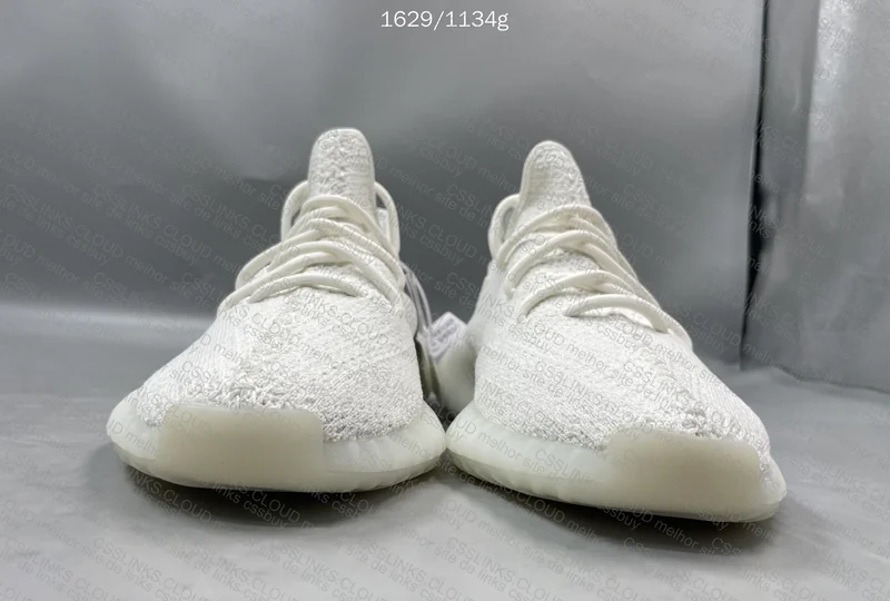 Yeezy Boost 350 V2 Triple White 4