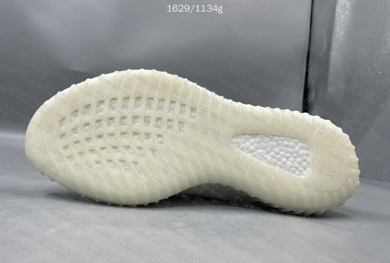 Yeezy Boost 350 V2 Triple White 6