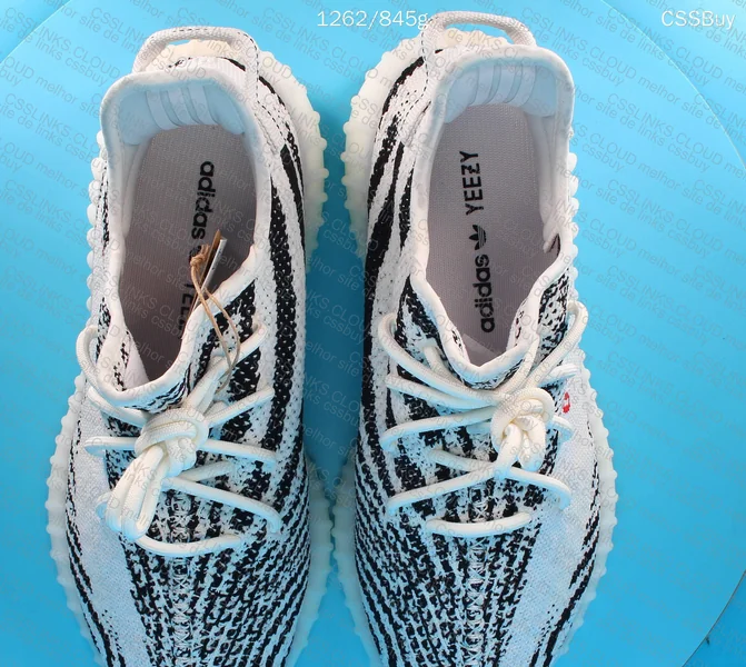 Yeezy Boost 350 v2 Zebra LW 3