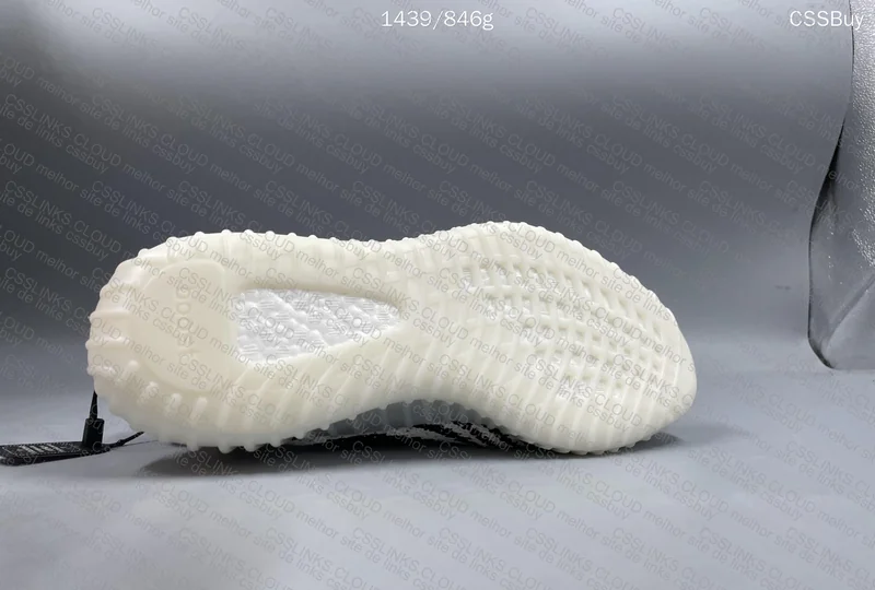 Yeezy boost 350 zebra 3