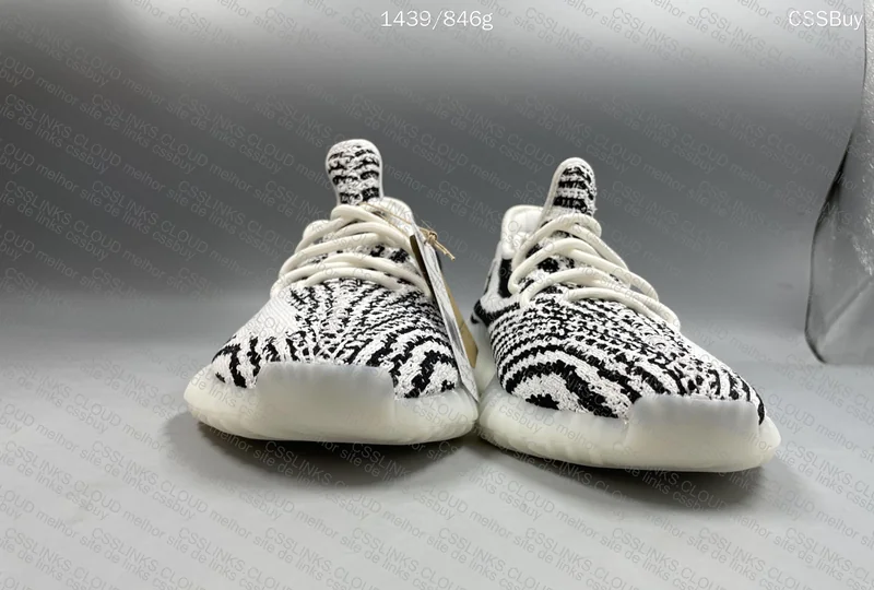 Yeezy boost 350 zebra 5