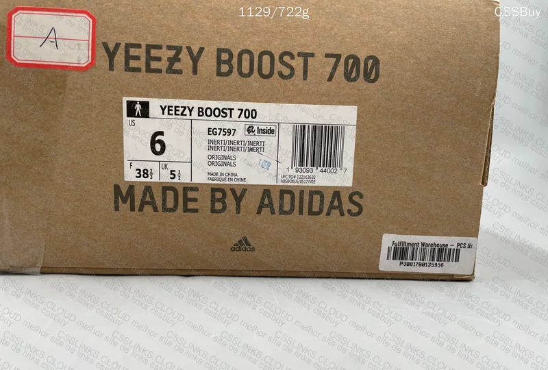 Yeezy Boost 700 - Inertia 6