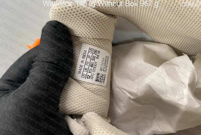 Yeezy Boost 700 v2 Tephra 6