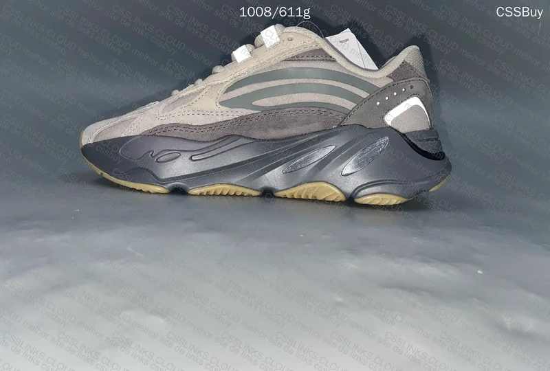 Yeezy Boost 700 V2 Tephra 3