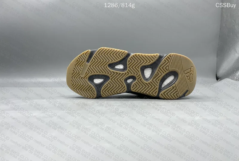 Yeezy Boost 700 V2 Tephra 6