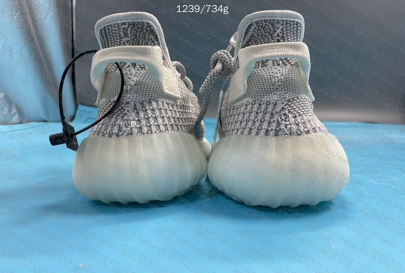 Yeezy Boost V2 Static 3