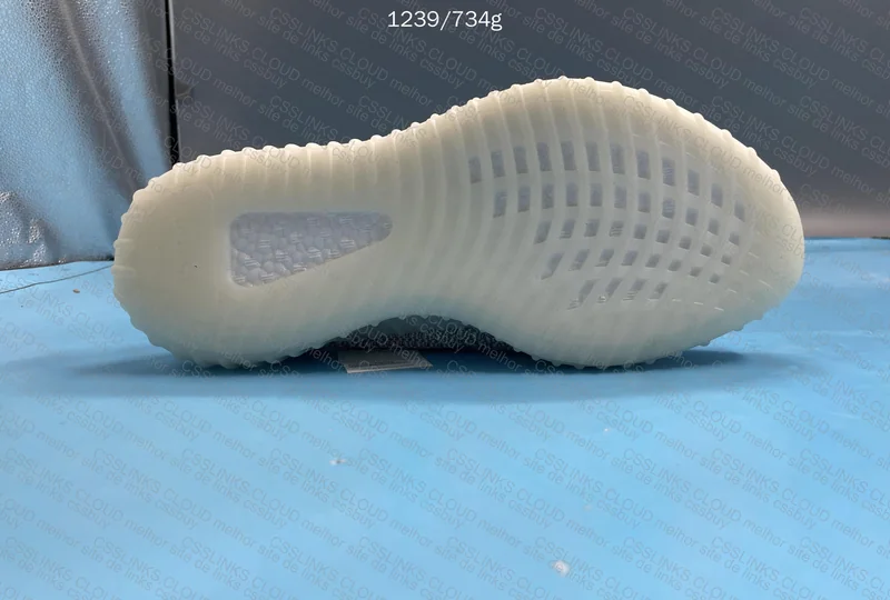 Yeezy Boost V2 Static 5