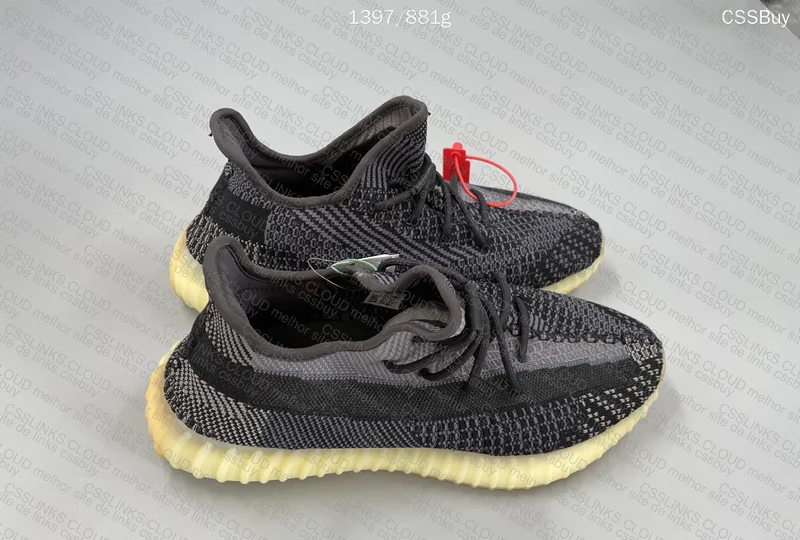 yeezy Carbon 79Y