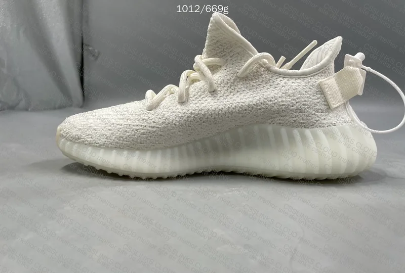 yeezy cream white
