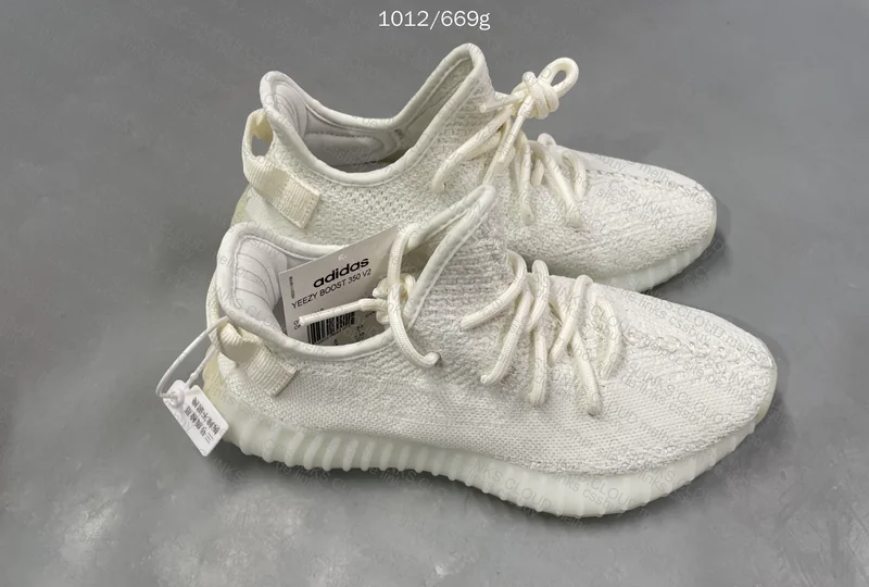yeezy cream white 2