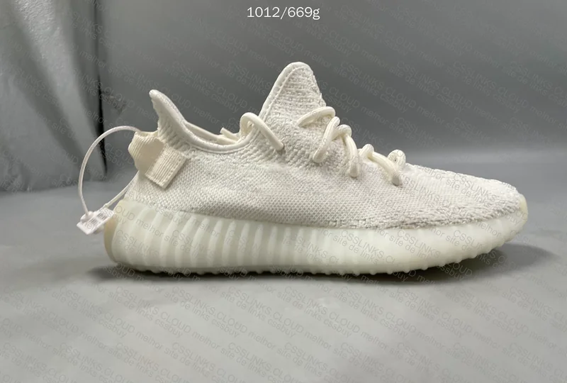yeezy cream white 4