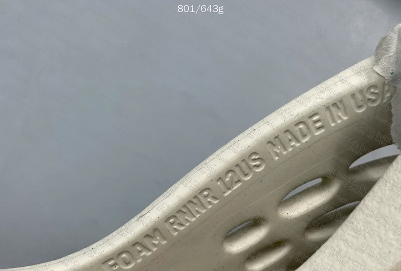 Yeezy Foam RNNR Ararat 3