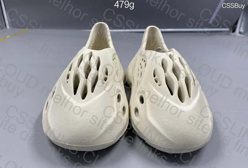 Yeezy Foam Runner