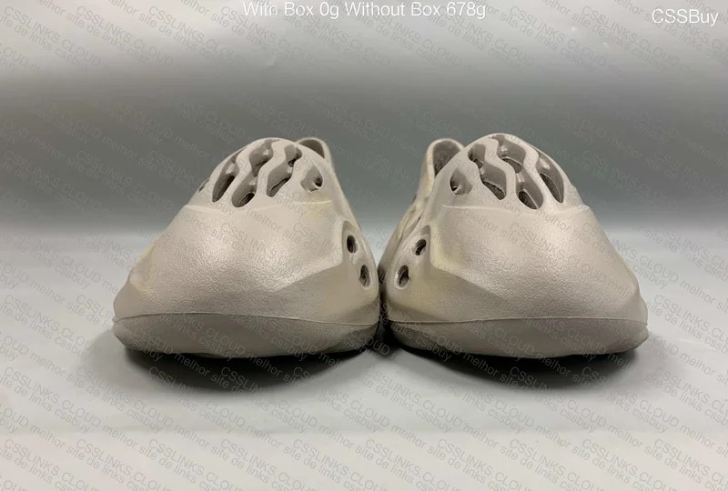 YEEZY FOAM RUNNER 2