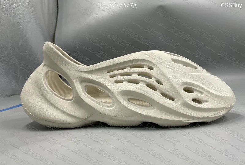 Yeezy Foam Runner 3