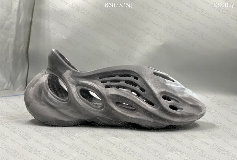 Yeezy Foam Runner 2