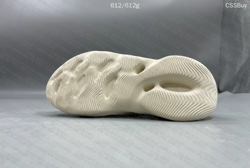 Yeezy Foam Runner