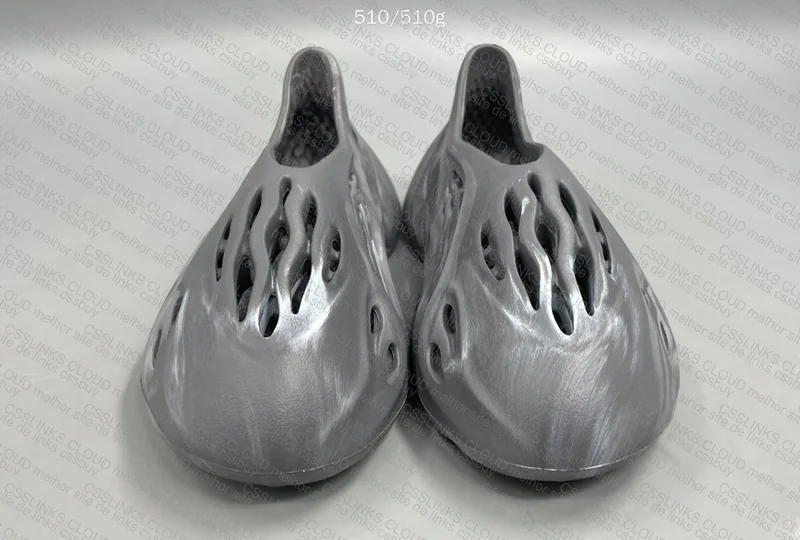 yeezy foam runner 3