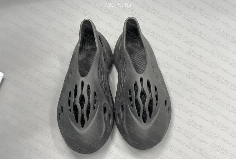 yeezy foam runner 2