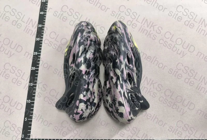 Yeezy Foam Runner 3