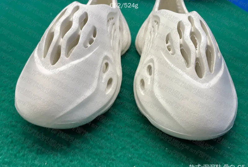 Yeezy Foam Runner 3