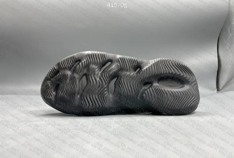 Yeezy Foam Runner 14Yuan 2