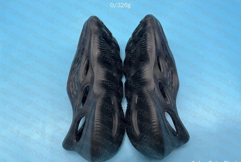 Yeezy Foam Runner Black 2