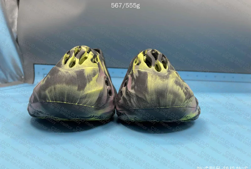 Yeezy Foam Runner Blind Box 2