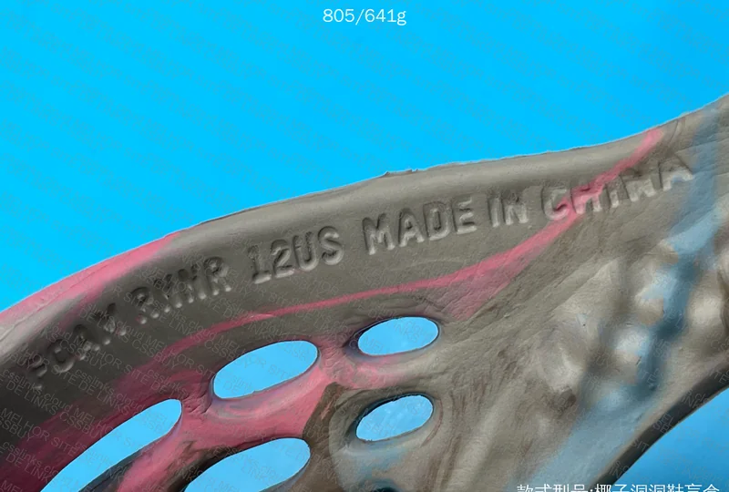 YEEZY FOAM RUNNER BLIND BOX 8