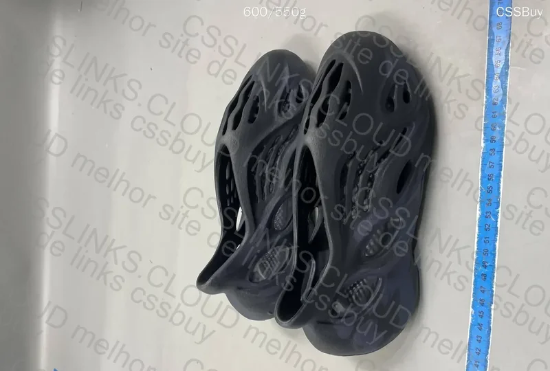 Yeezy Foam Runner (GL?)
