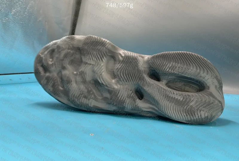 Yeezy Foam Runner - GL?