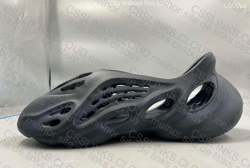 Yeezy Foam Runner (LW B) 10
