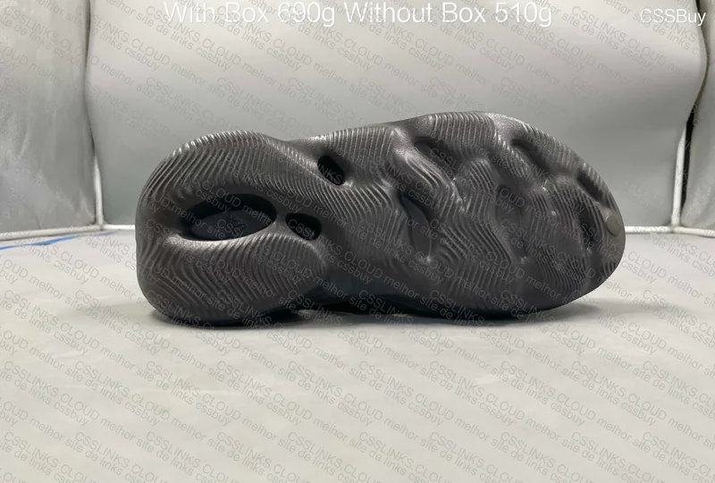 Yeezy Foam Runner Onyx 2