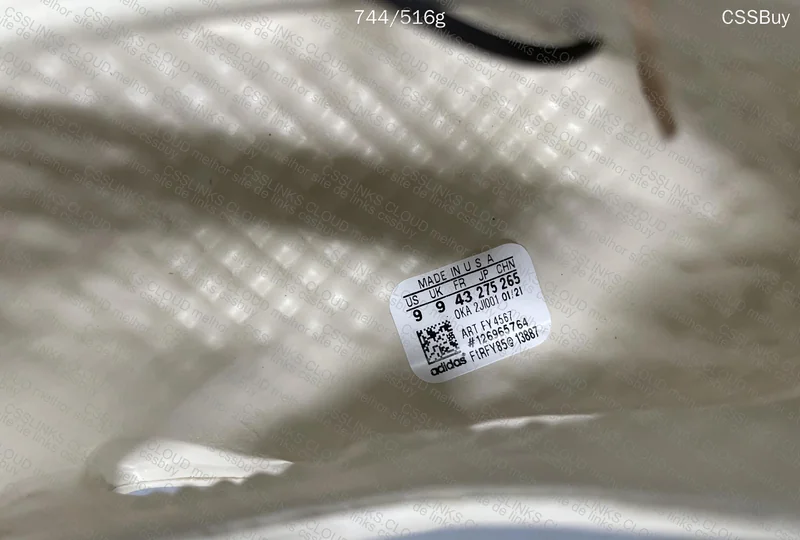 Yeezy foam runner sand 7