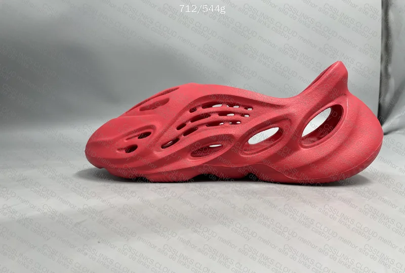 Yeezy Foam Runner Vermillion 3