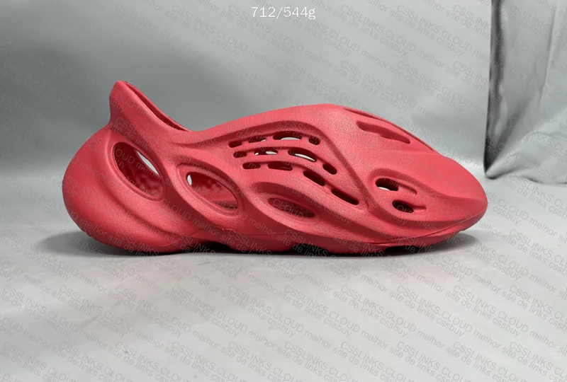 Yeezy Foam Runner Vermillion 4