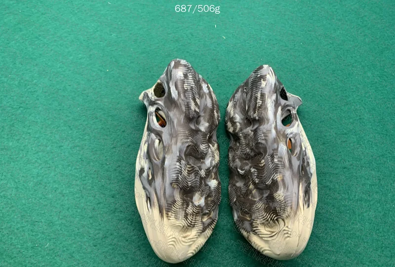 Yeezy Foamrunner ZOK 3